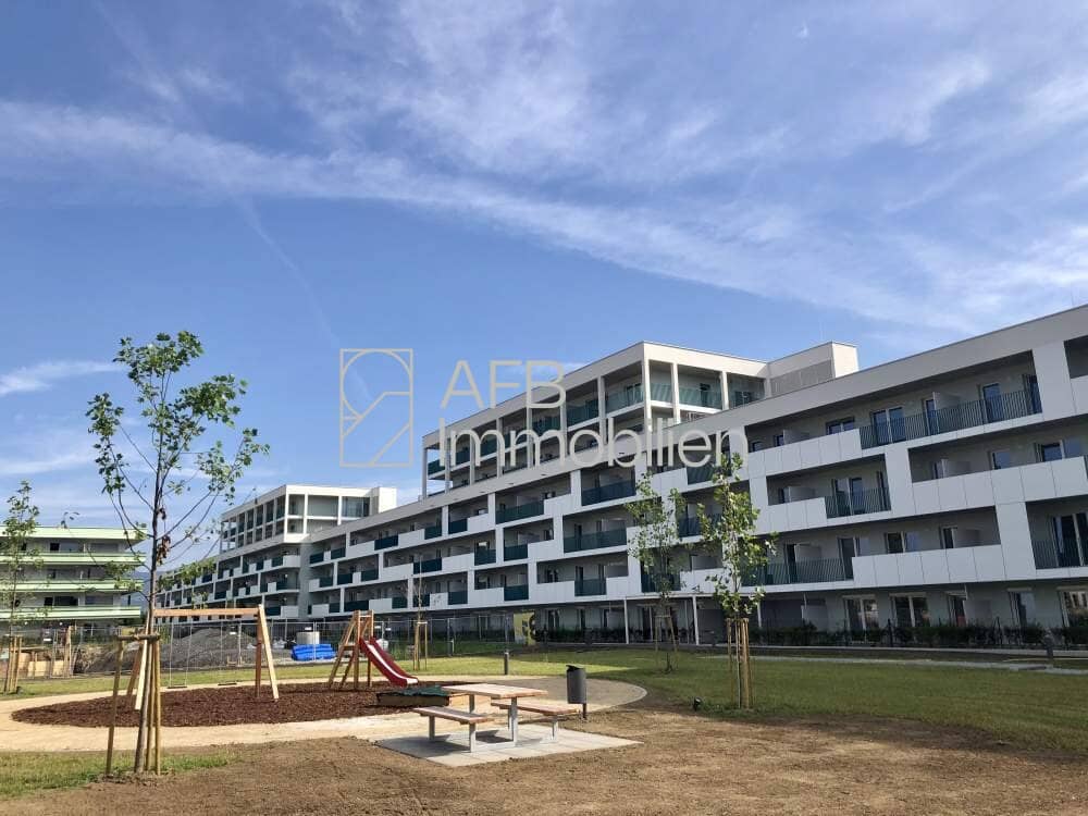 2 months rent free - 3-room cooperative apartment with large west balcony facing greenery near Don Bosco