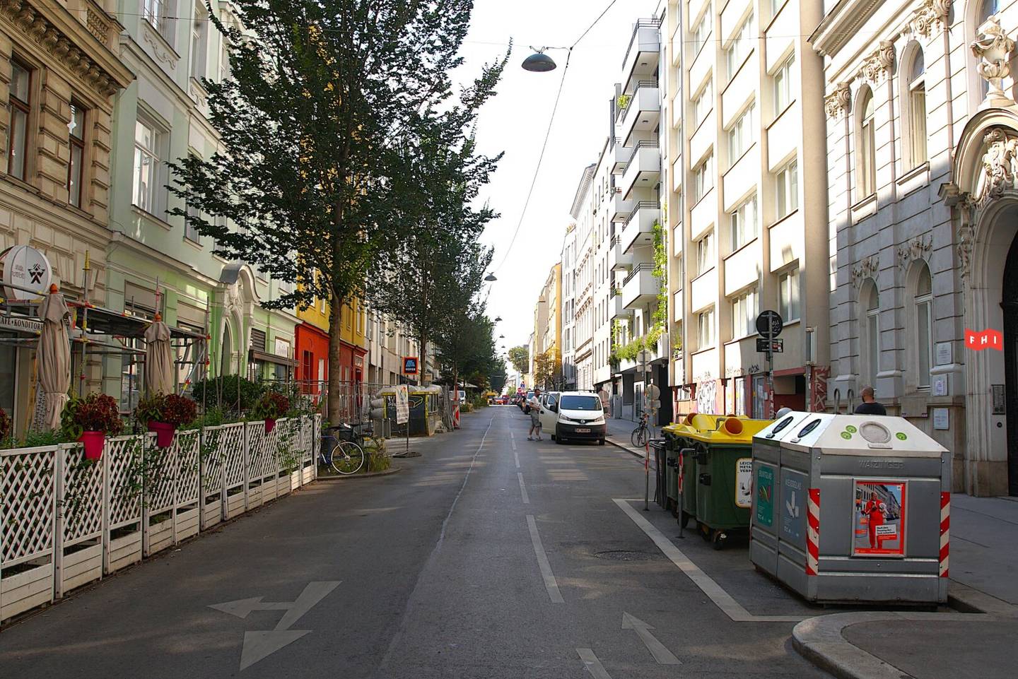 Topsaniertes Altbaubüro in prachtvollem Palaishaus***unbefristet***barrierefrei