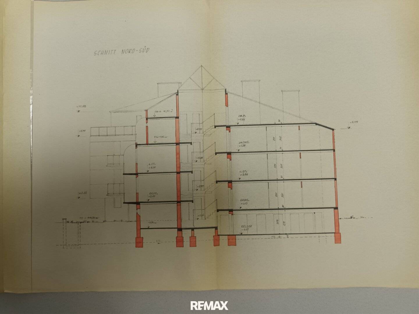Floor plan 8