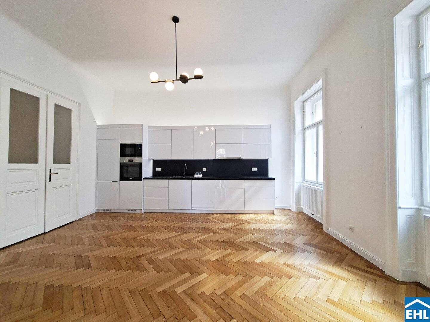 Old building residential dream in top location in the heart of Vienna