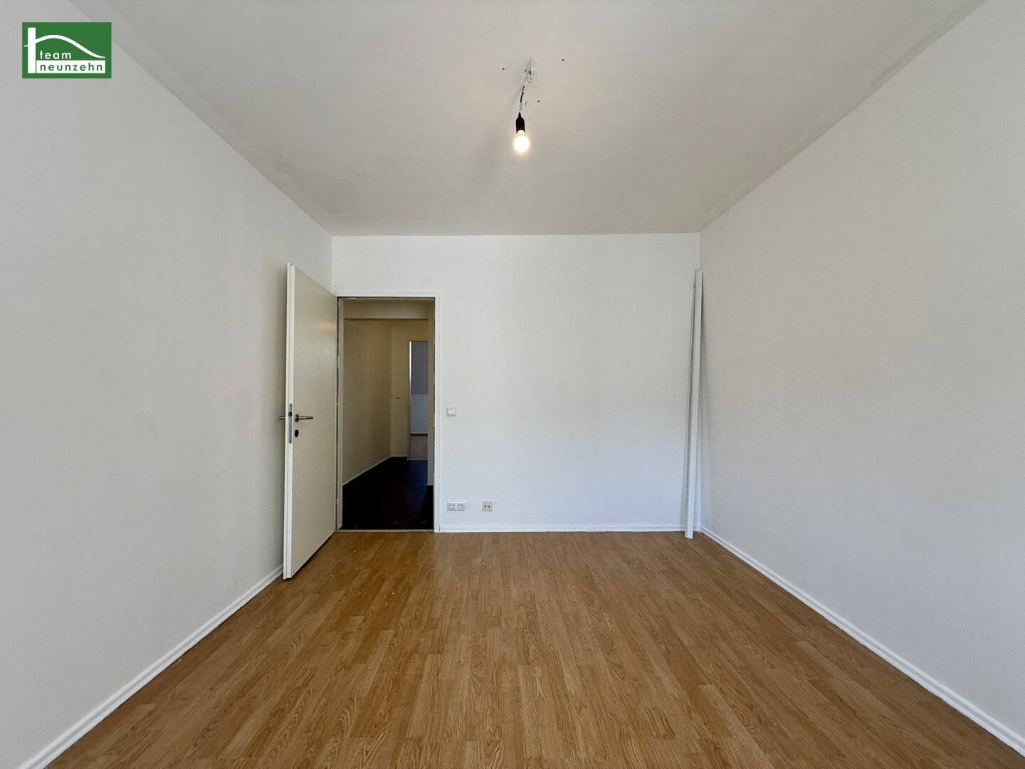 3-room maisonette apartment with terrace and fitted kitchen - 1150 Vienna - available immediately