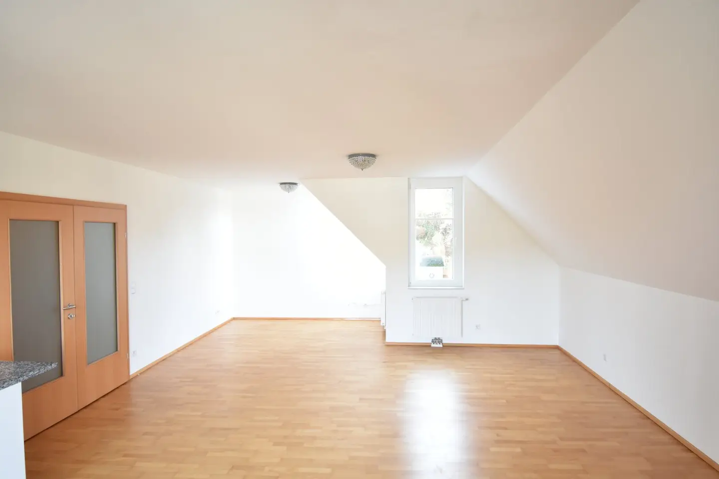 Wohnsalon mit Küche