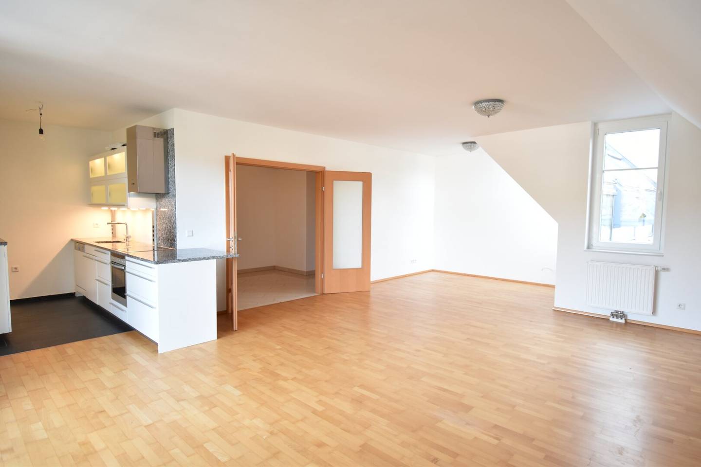 Coming Soon.. Klosterneuburg (Kierling) | Exclusive 2-room apartment with green view | large roof terrace | commission-free