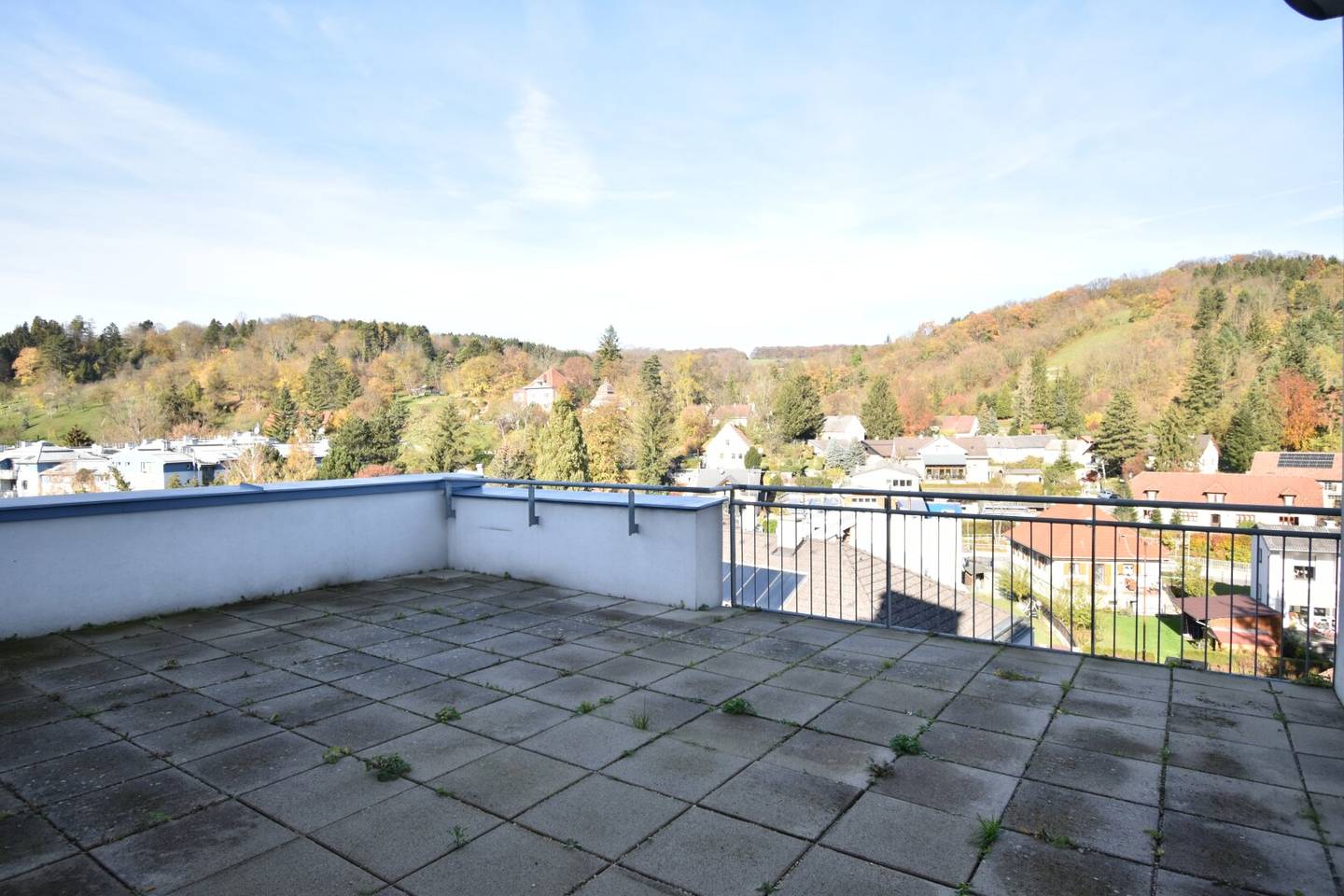 Coming Soon.. Klosterneuburg (Kierling) | Exclusive 2-room apartment with green view | large roof terrace | commission-free