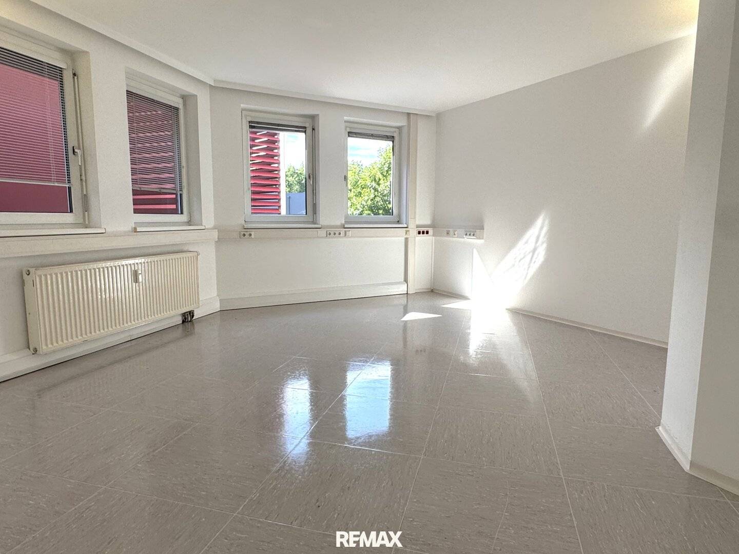 47 m² Office space in established commercial location in Wolfsberg