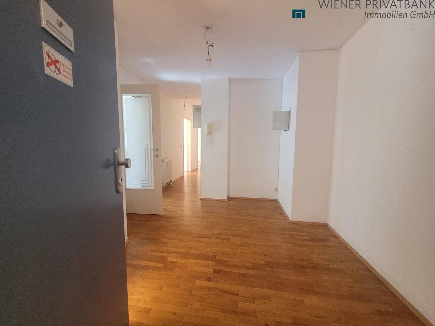 RUHIGE 3 ZIMMER INNENHOF-WOHNUNG IM 3.OG IN U-BAHN NÄHE
