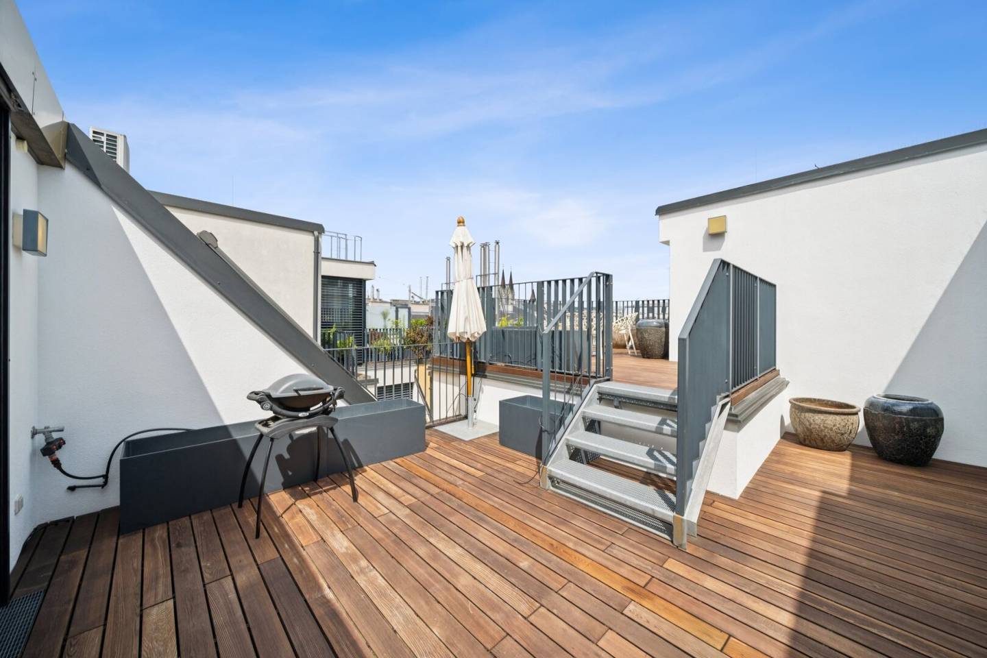 Ein architektonisches Statement im 9. Bezirk - Dachgeschoss-Wohnung mit atemberaubendem Ausblick