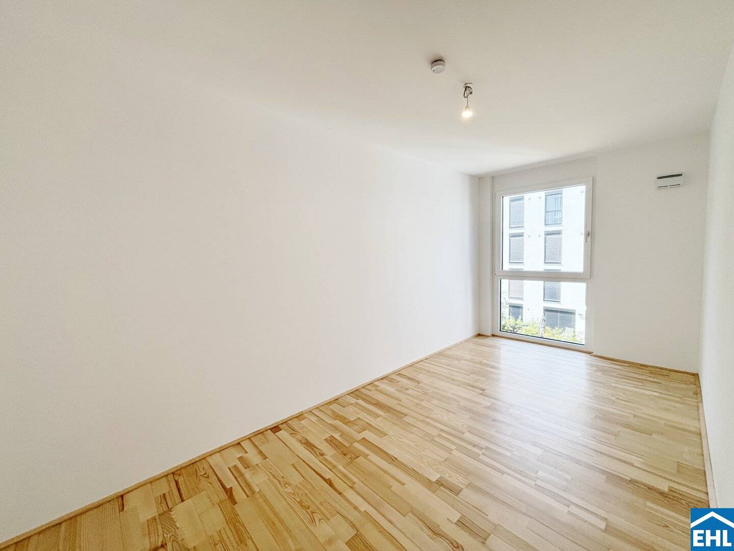 Spacious New Build Apartment Near U3 Hütteldorfer Straße