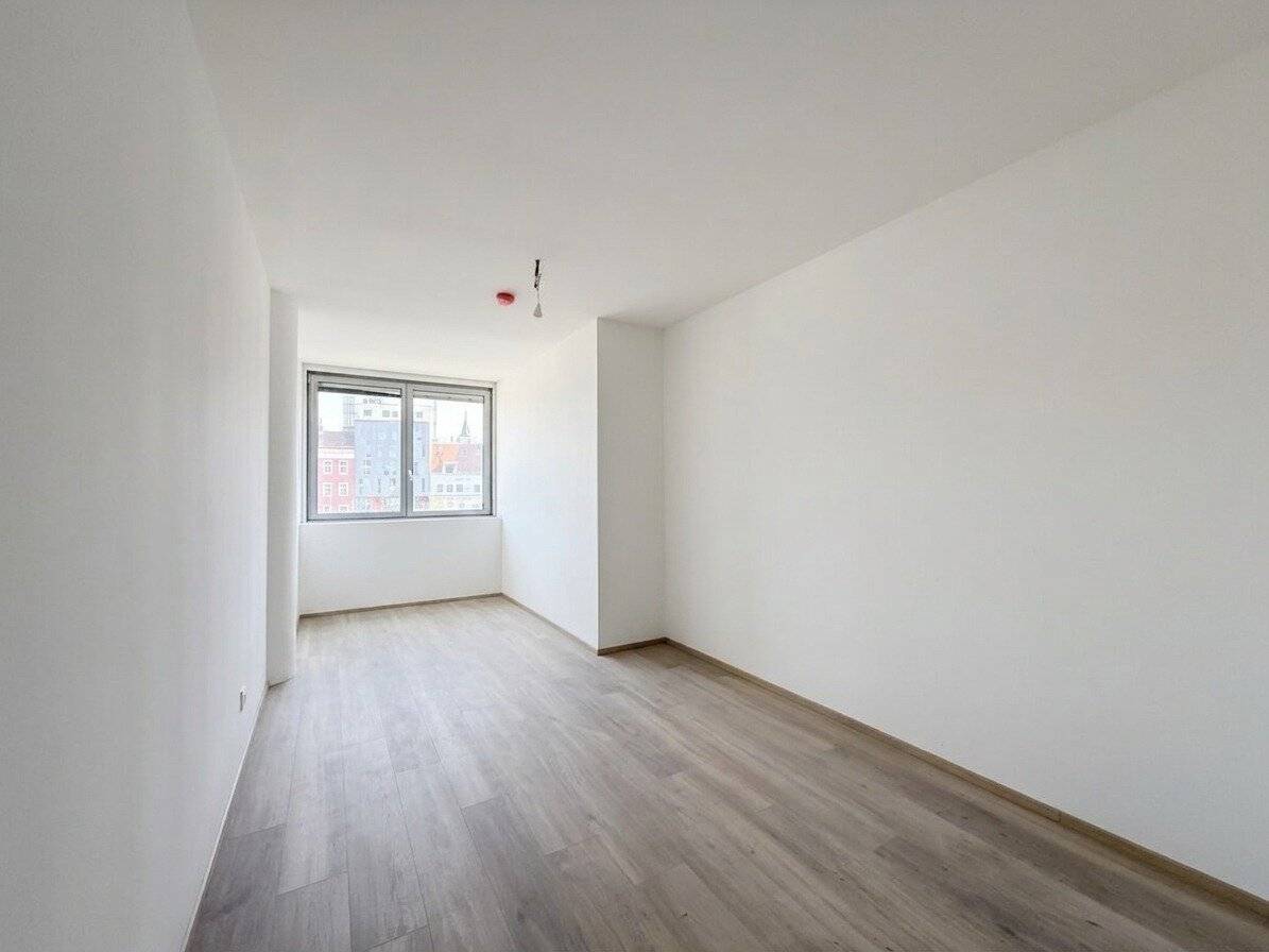 Practical 2-room first occupancy with cooling right at U4/U6