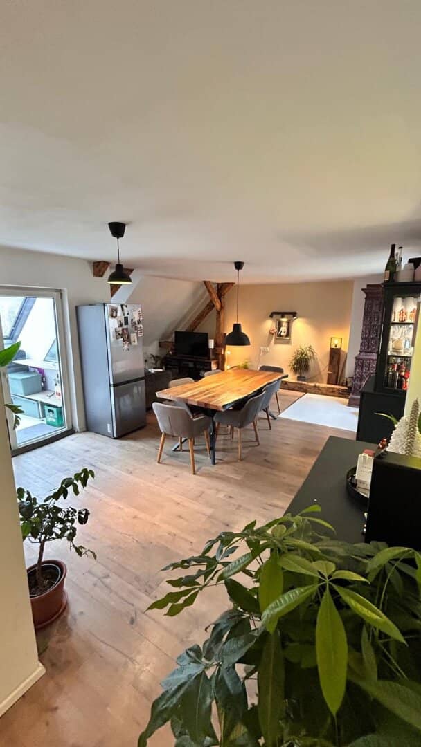 Graz: Charming old building 2-room attic apartment with sunny west-facing loggia rented until 31.12.2028