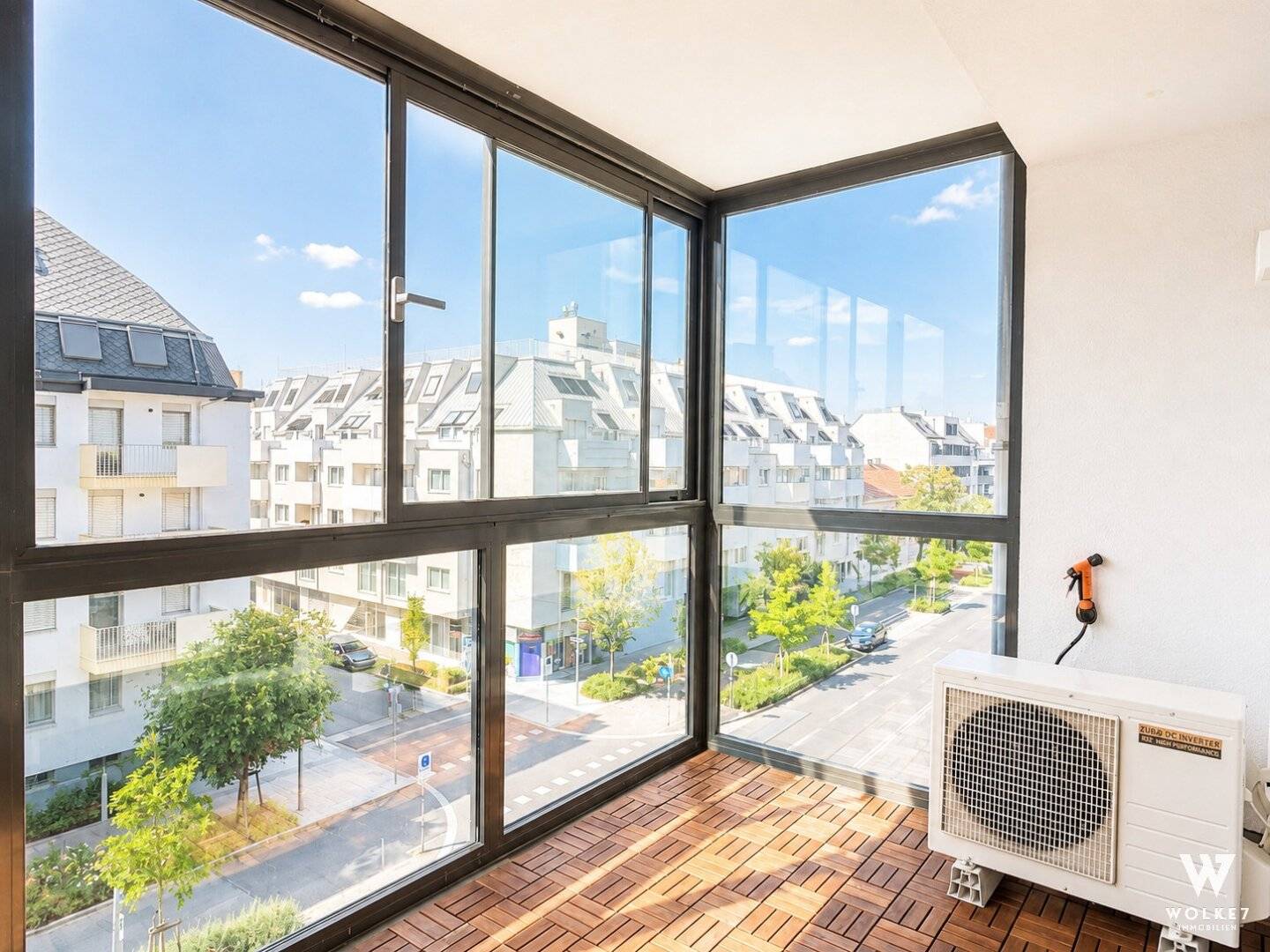 Top-Lage in Kagran | 2-Zimmer-Neubauwohnung mit Loggia &amp; optionalem Garagenplatz | Nähe Donauzentrum | klimatisiert