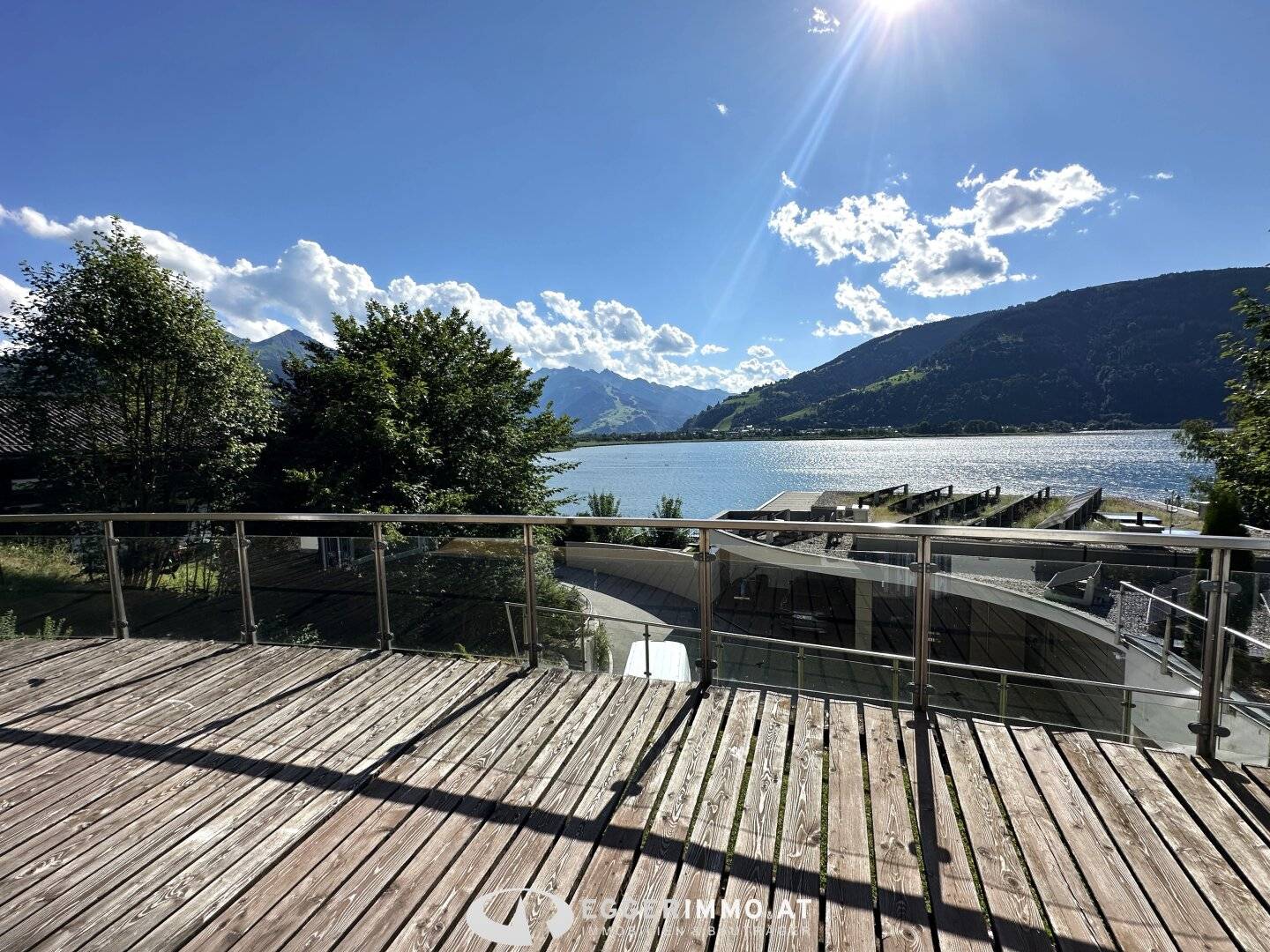 5700 Zell am See; Rarität ! großzügige Villa mit Seeblick, ca.445 Wohnfläche, 8 Zimmer, Terrasse, Schwimmbad, Wellness!  Lift im Haus, 2 Garagen,