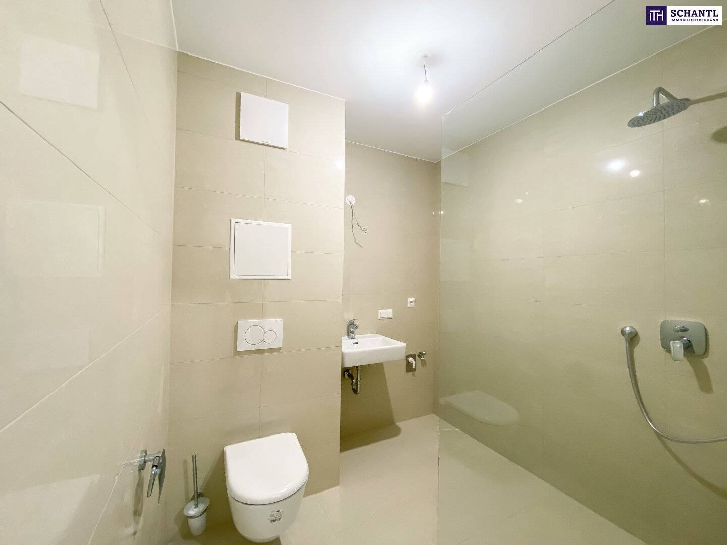 1-room apartment with air conditioning and large terrace | quiet location | Badeteich Hirschstetten within walking distance