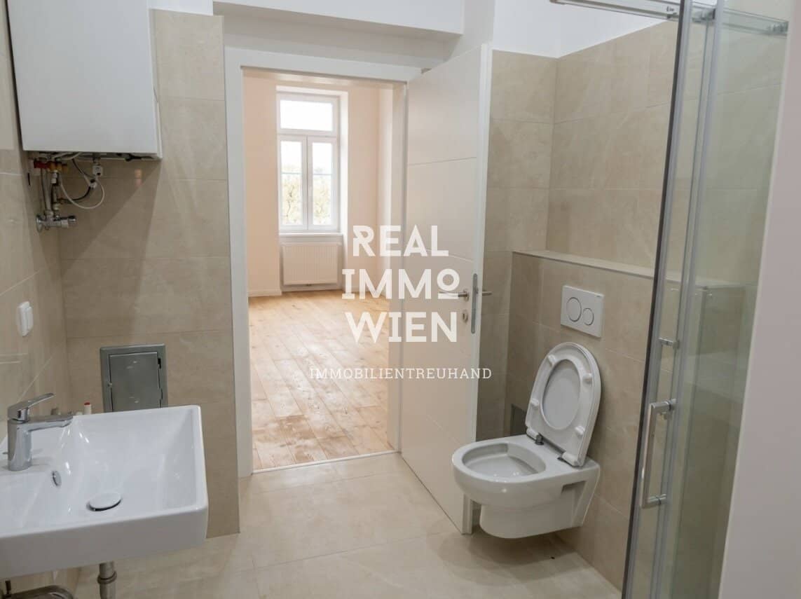 Visually renovated 2-room apartment in Meidling