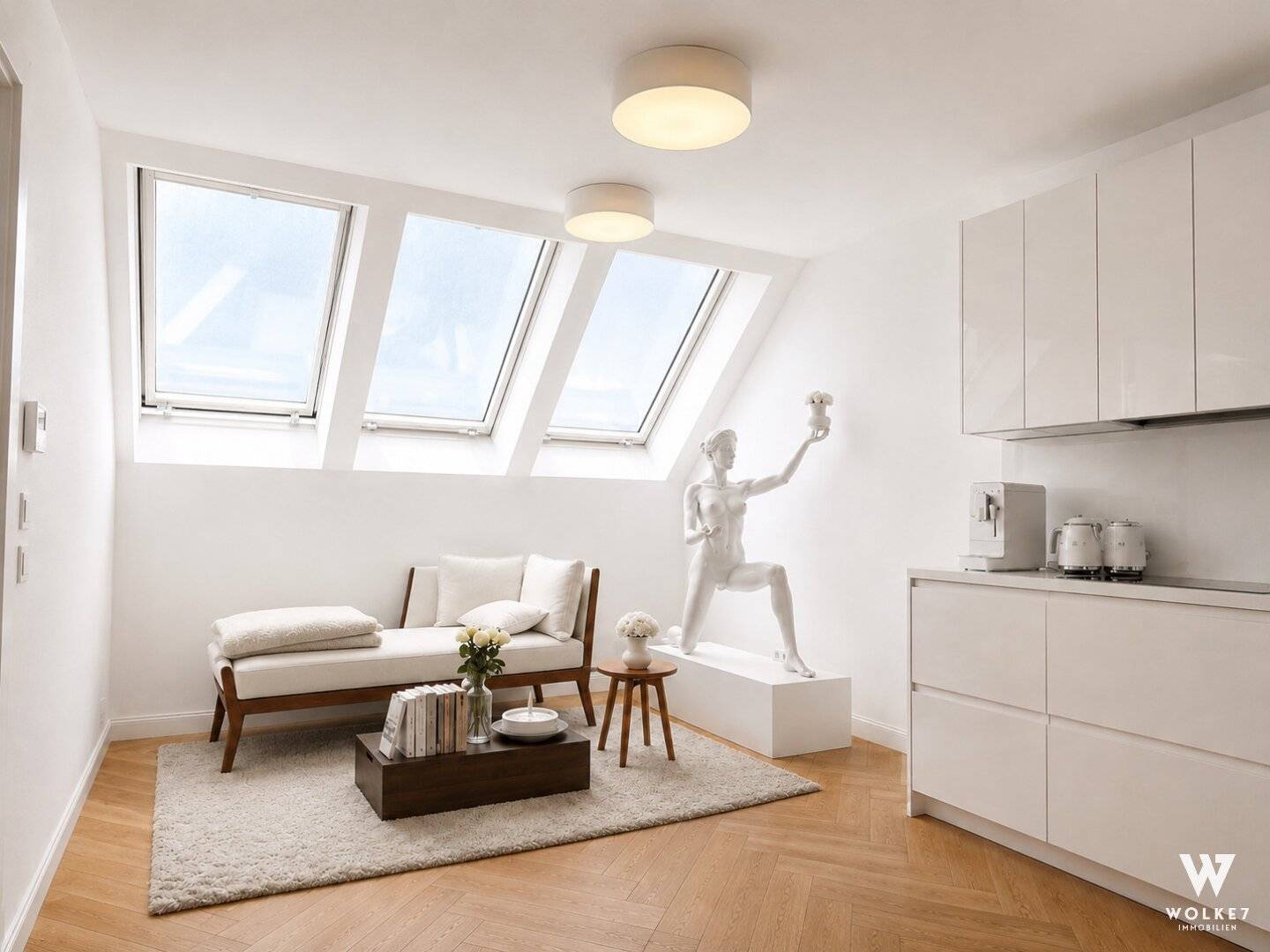 High-quality attic apartment in prime location of the 9th district - First-class living quality near AKH &amp; MedUni Vienna