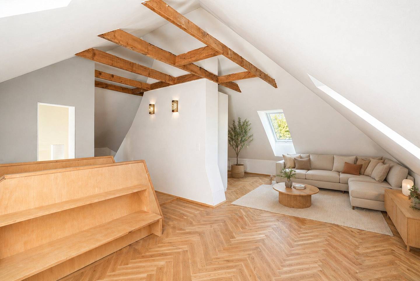 Your residential idyll in the 14th district - lovingly renovated and extended house with outdoor pool and sauna