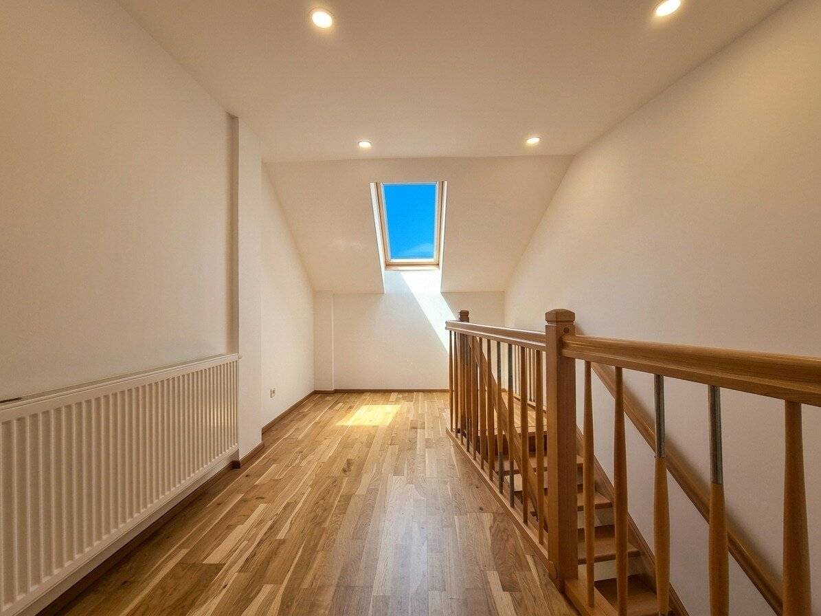 Spacious living on 150 m² with roof terrace, sun sail and carport – immediate occupancy