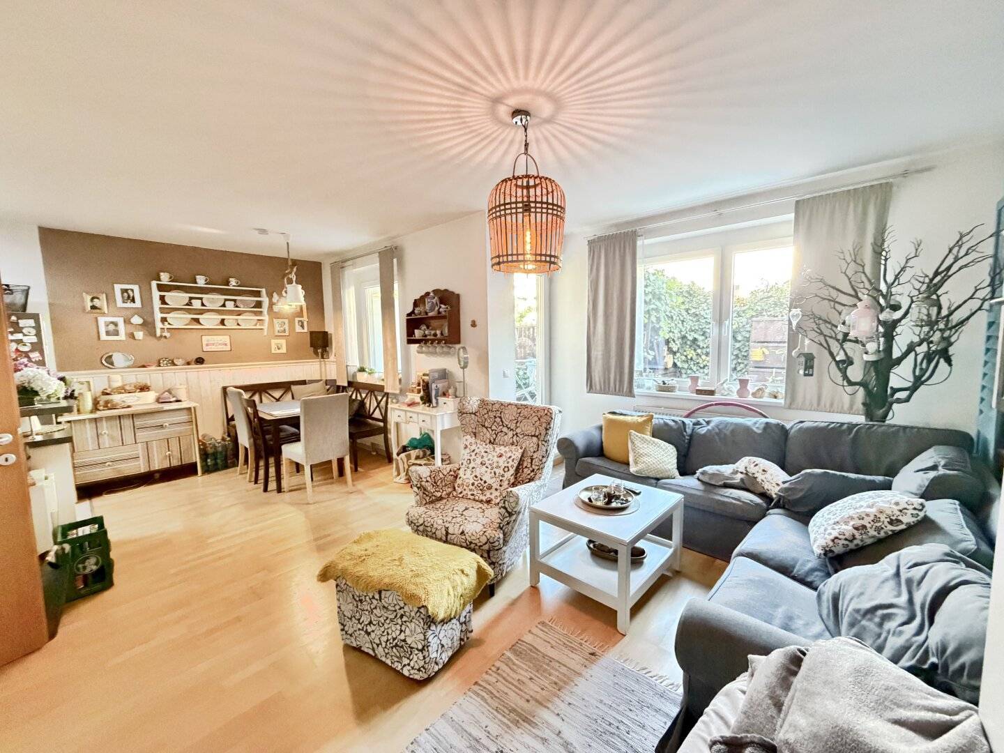 GARTENWOHNUNG in Mödling | 3 Zimmer | Terrasse &amp; Eigengarten | Tiefgarage | ca. 85 m² gew. NFL
