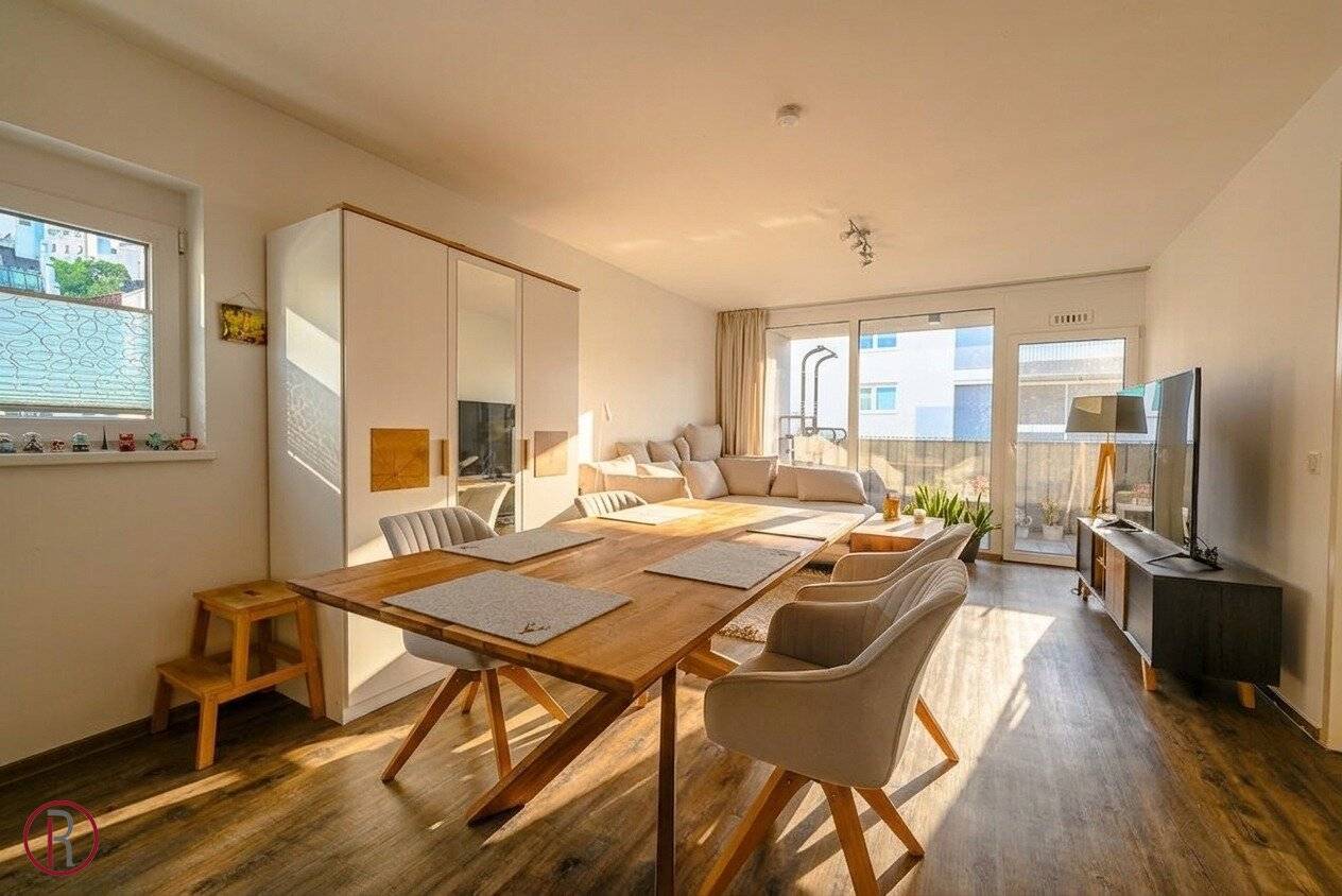 Modern 2-room apartment with balcony and garage in Kufstein, dream apartment in the most central location