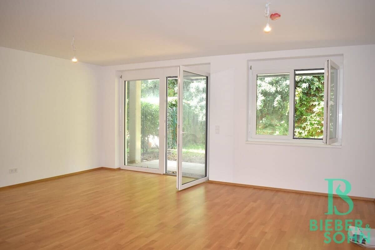 Moderne, einzigartige 4-Zimmer Gartenwohnung mit Autoabstellplatz – ERSTBEZUG