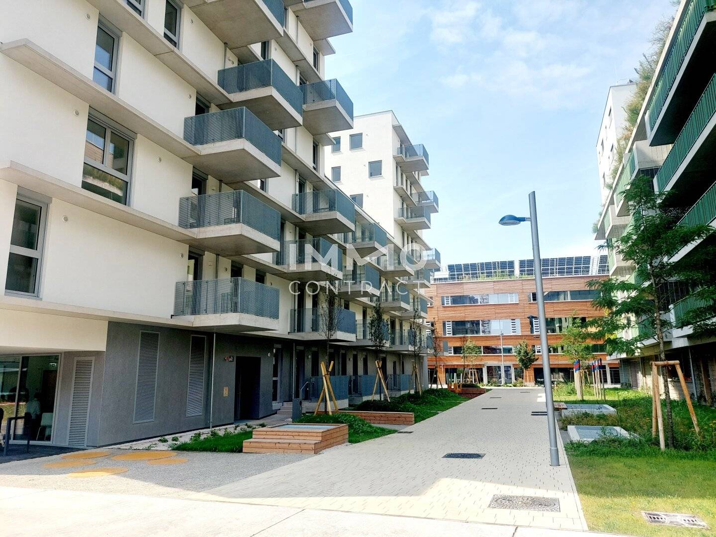 Village in the Third District – Sustainable first occupancy with two balconies in the heart of Landstraße