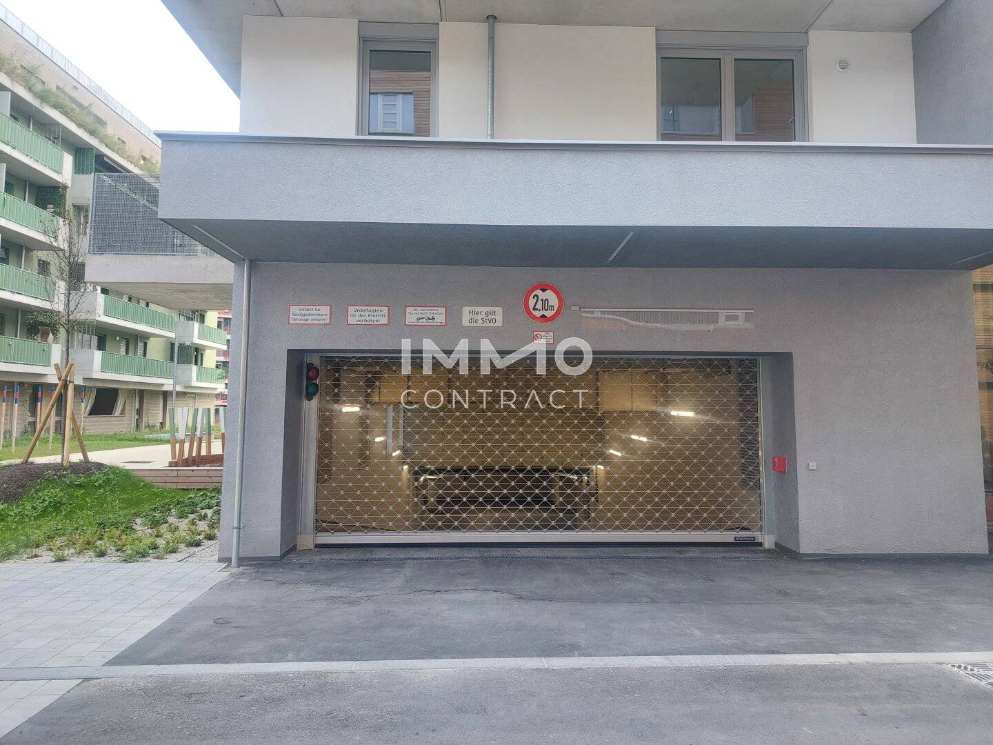Village im Dritten – Single parking space in the underground garage – central in the 3rd district