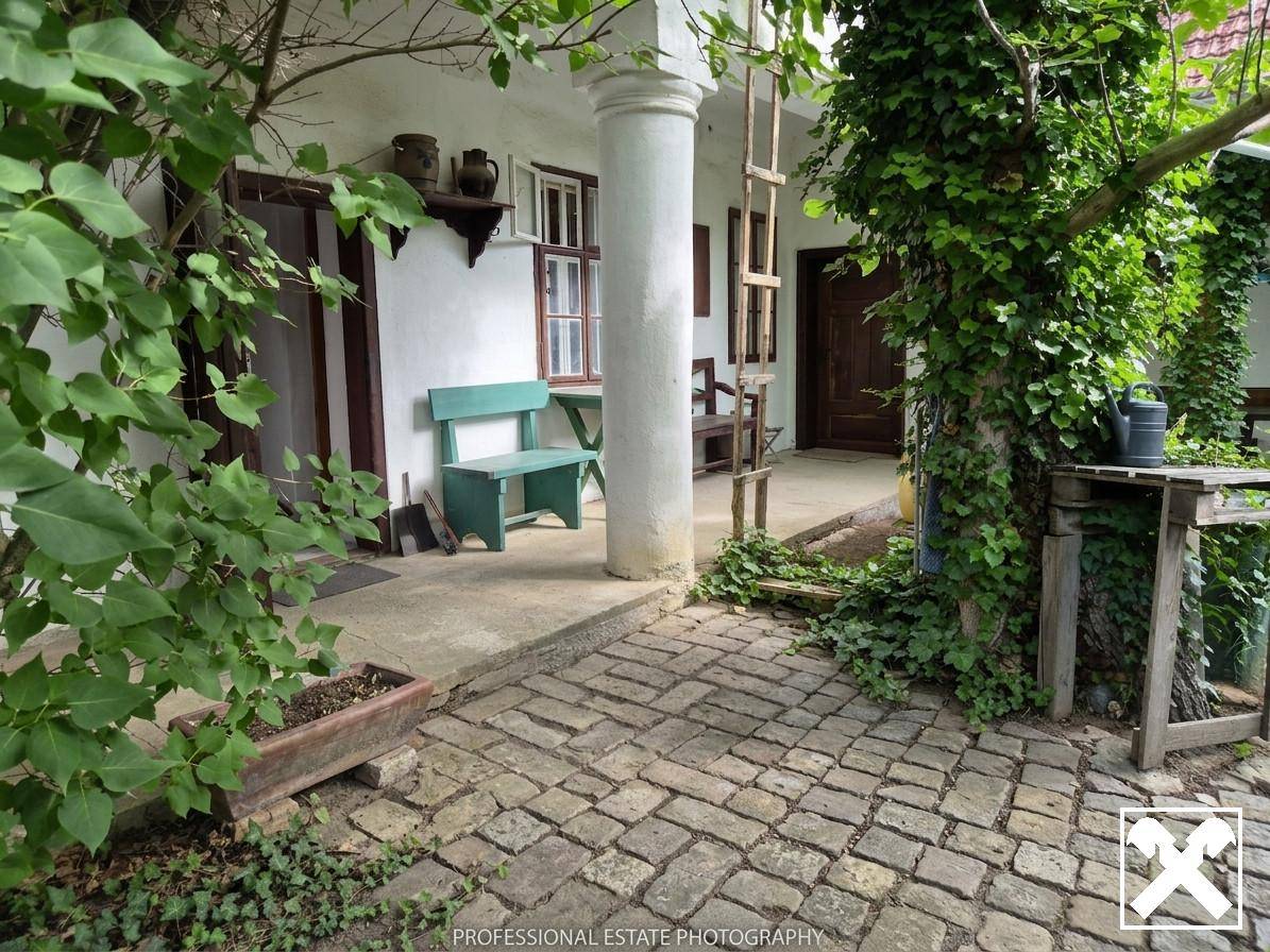 Charmantes Weinviertler Haus mit großem Garten Familienwohnung