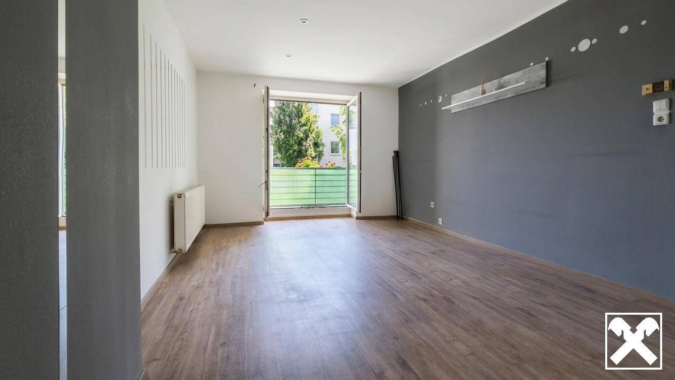 Erdgeschosswohnung with large south loggia and green view