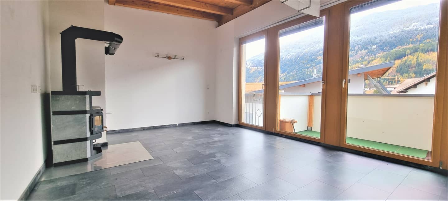Zentral gelegene Dachgeschosswohnung mit Südbalkon