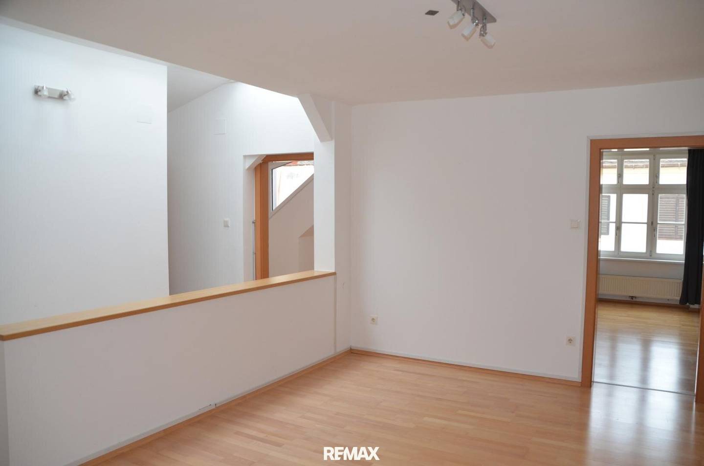 3-room rental apartment in the center of Stein - TOP 6