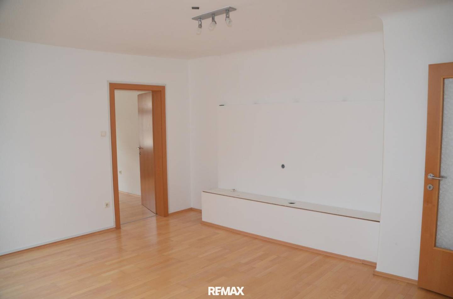 3-room rental apartment in the center of Stein - TOP 6