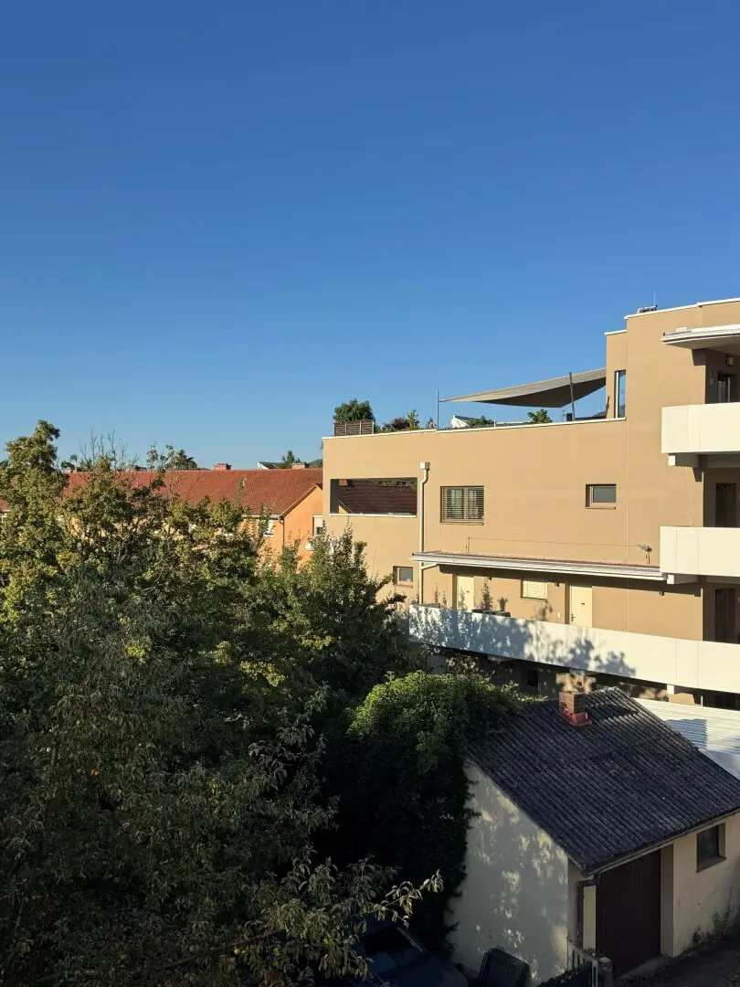 Top-floor living without paying for a penthouse: 91 m², 3 rooms, 22 m² balcony – Andritz