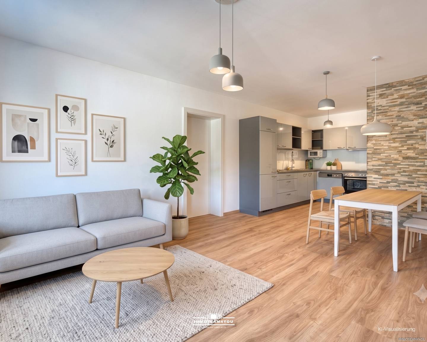 Ground floor apartment with private garden and pool