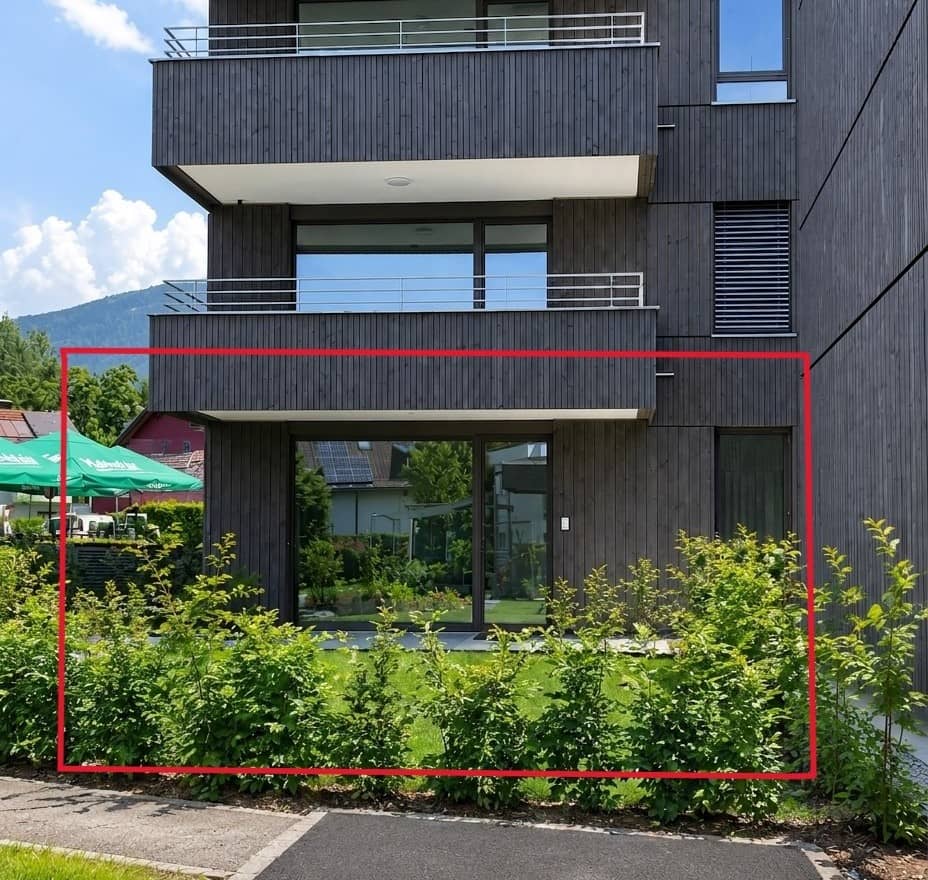 Modern apartment with terrace and private garden