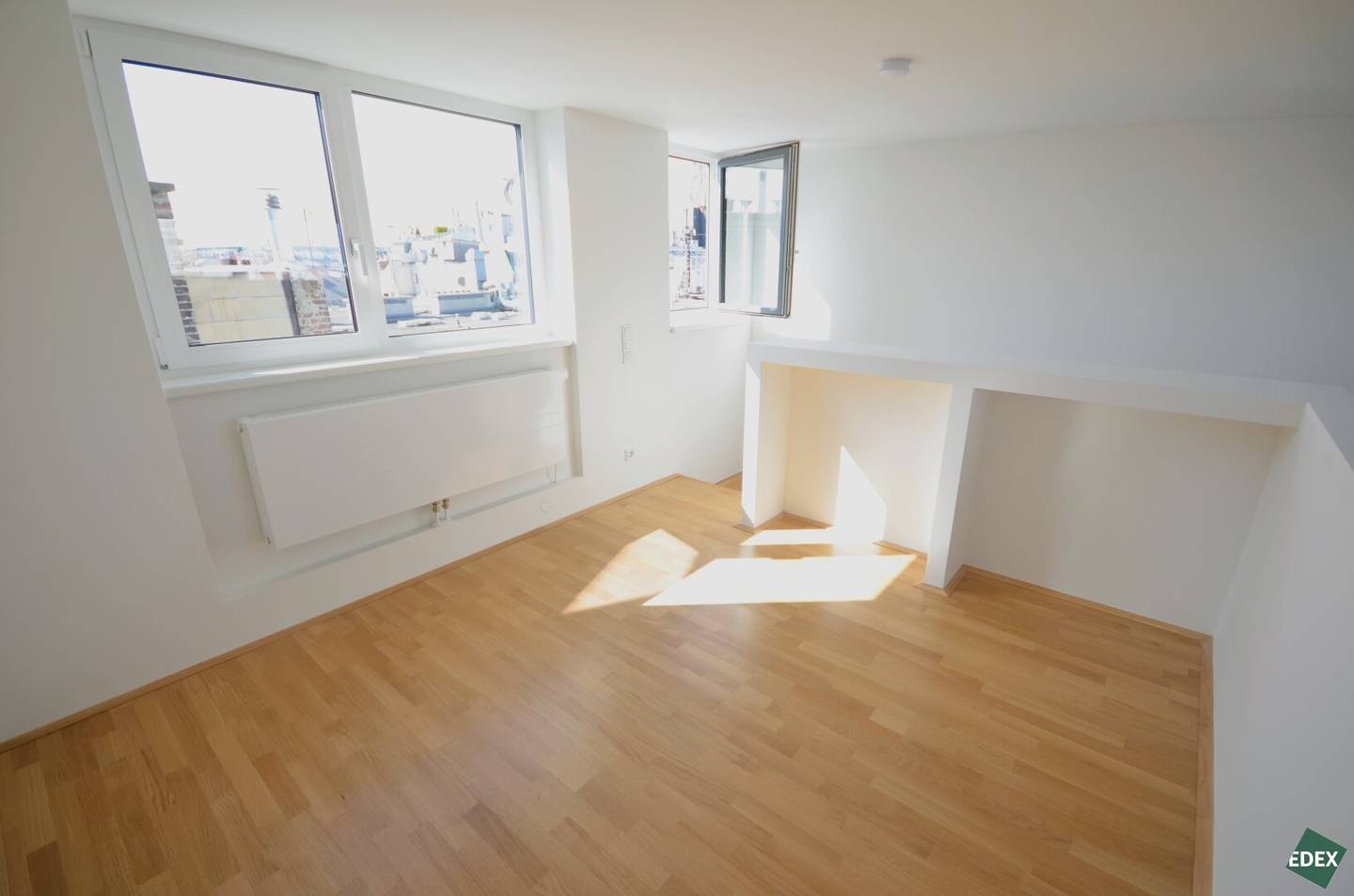 Klimatisiert: Traumhafte 1,5-Zimmer-DG mitten im 1. Bezirk