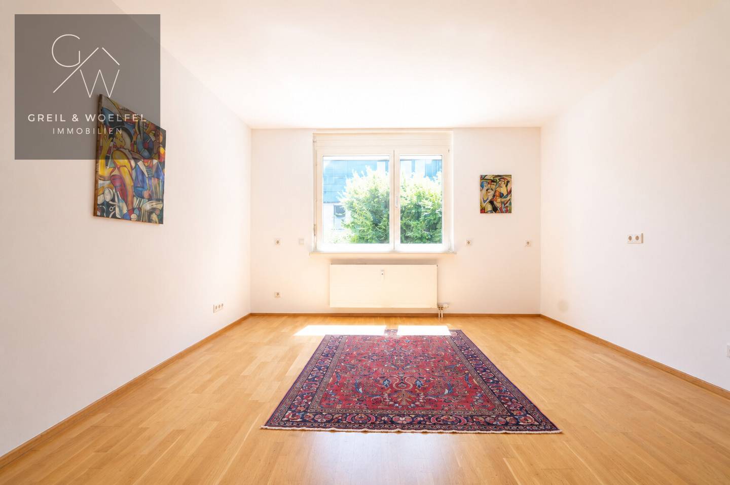 Erdgeschosswohnung ruhig zentral mit viel Platz und Parkett