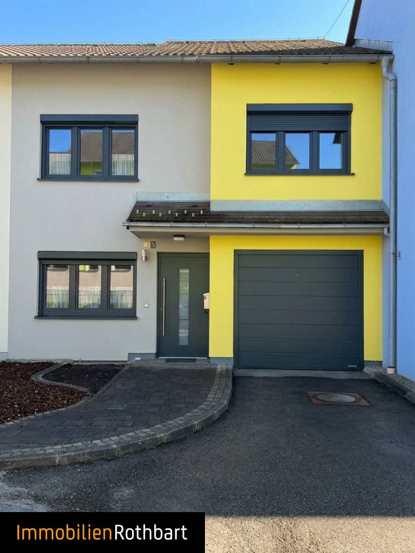 TOP Generalrenoviertes Reihenhaus in wunderbarer Lage (Apfelmoar)!