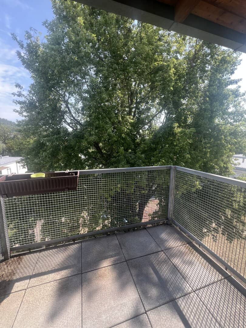 Lend: Maisonette in green location + underground parking + 2 balconies + 2 bathrooms - View of Schloßberg - Top location and equipment