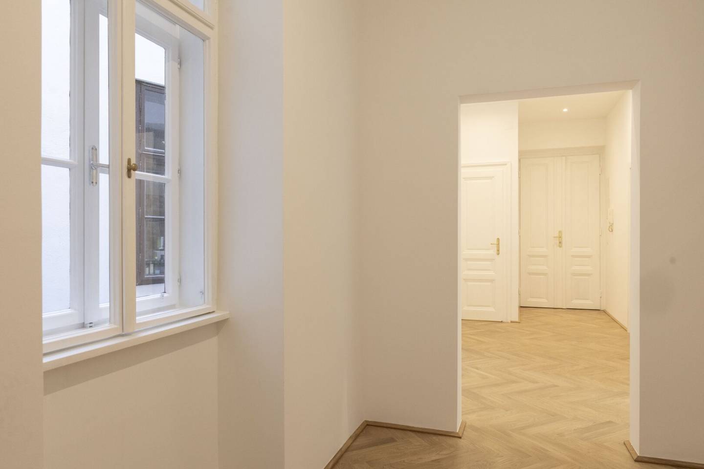 Charming period building. Freshly renovated. Prime location.