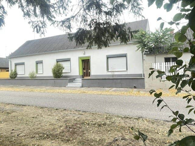 Bungalow in ruhiger Lage: uneinsehbarer Garten