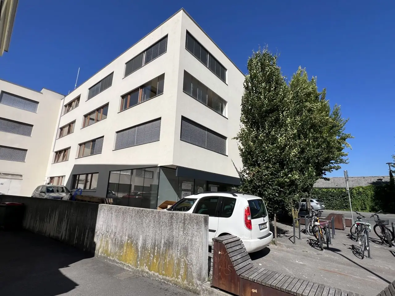 Lichtdurchflutete Dachgeschosswohnung am Blauen Platz mit Terrasse