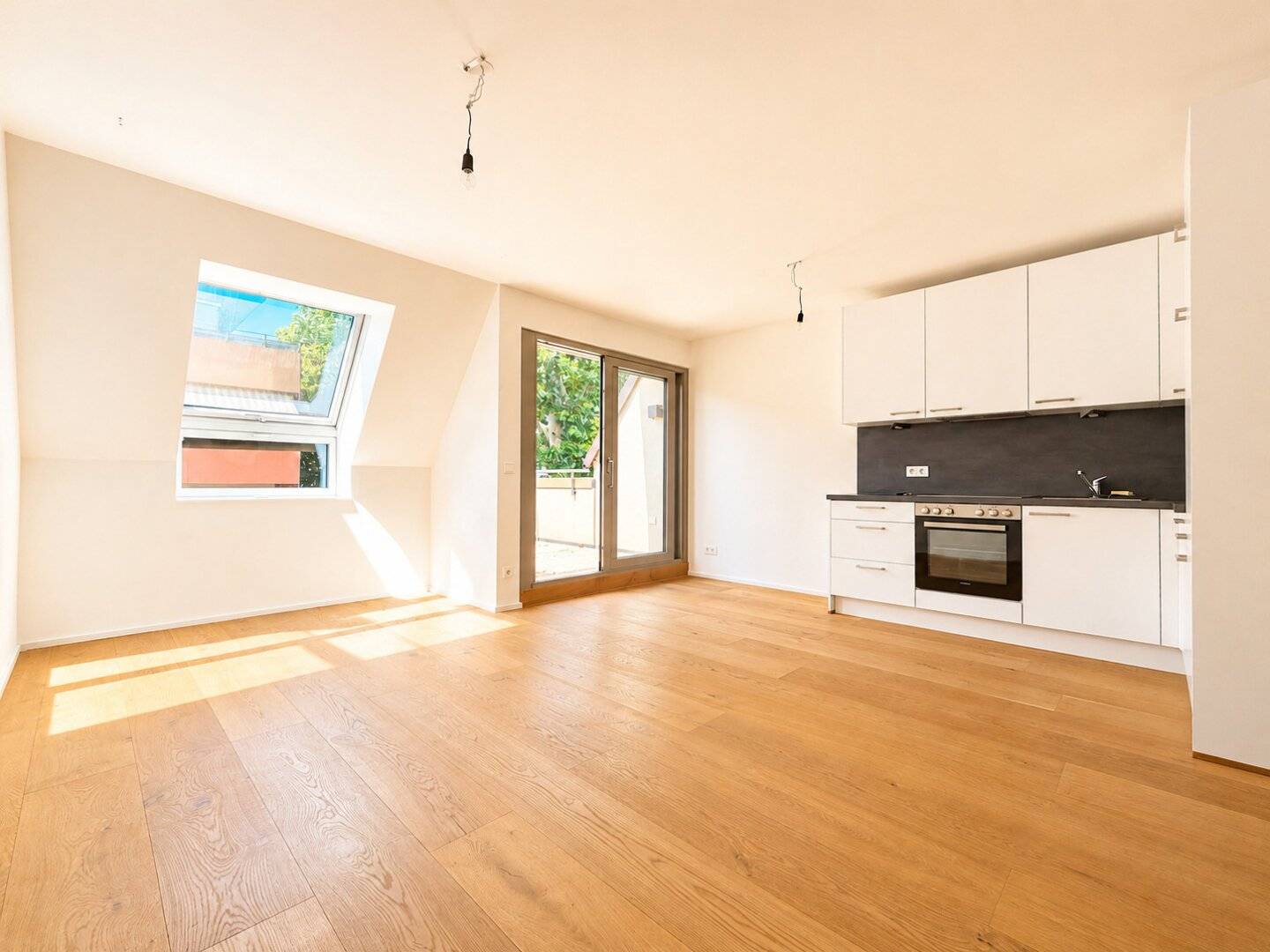 SINGLE-HIT: Studiowohnung mit Balkon I vor den Toren Wiens I hochwertige Ausstattung I gute Verkehrsanbindung