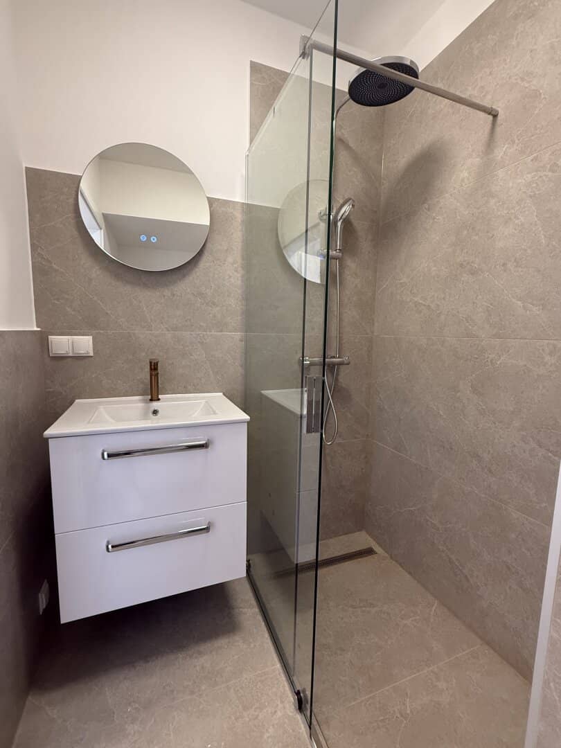 First occupancy after full renovation in prime location Andritz!