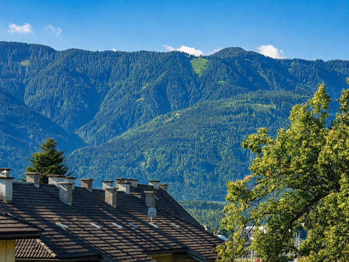 Erstbezug nach Sanierung Wohnung mit Südblick auf Karawanken