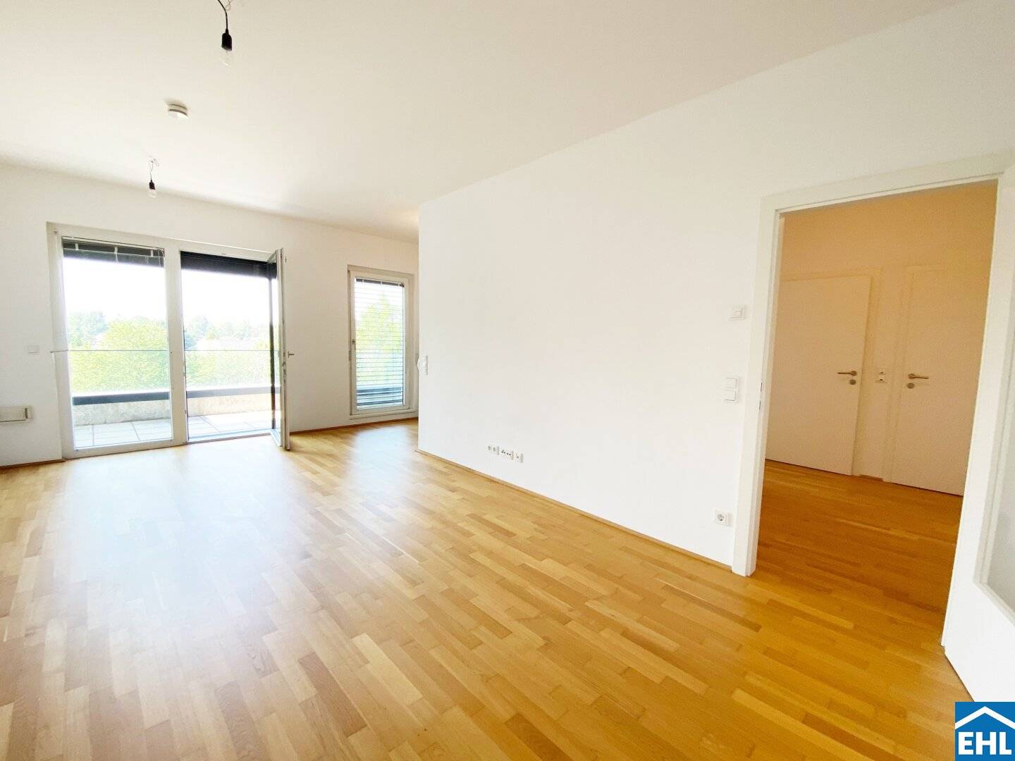 2-room apartment with loggia directly by Klinik Donaustadt