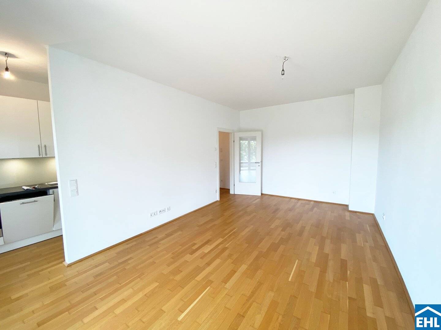 2-room apartment with loggia directly by Klinik Donaustadt