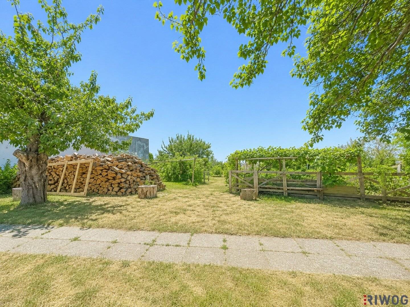 Familienparadies mit Selbstversorger-Garten | 170 m² Wohnfläche auf 1.100 m² Grund