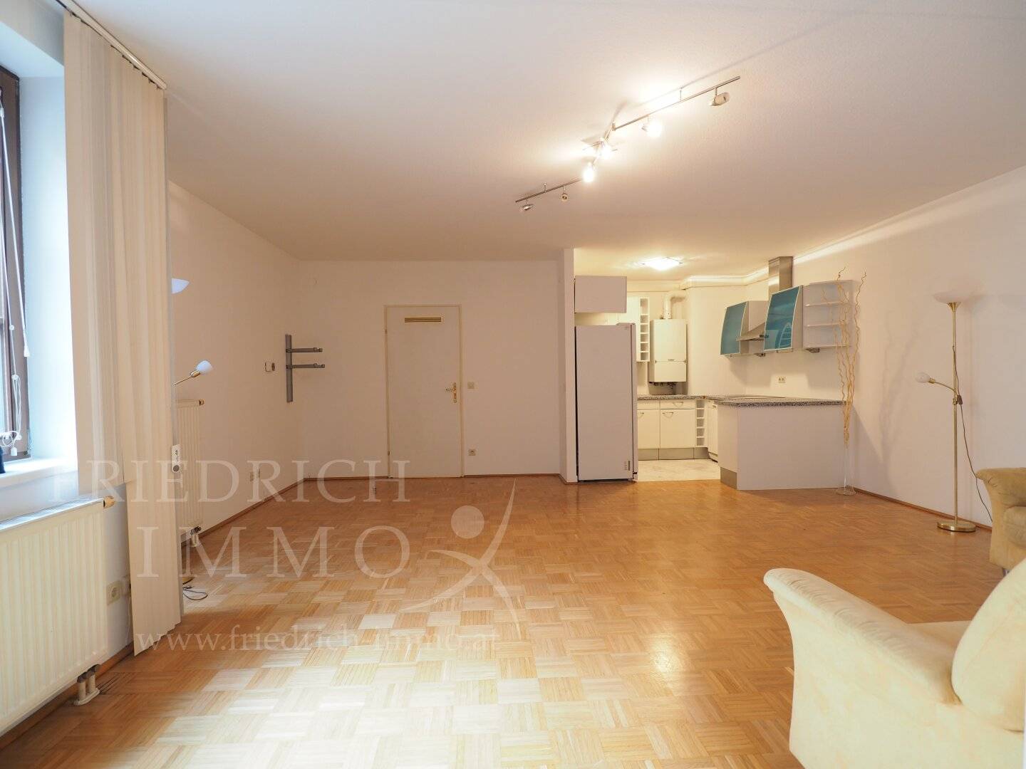 Beautiful 3-room new build apartment - garage parking space optionally available
