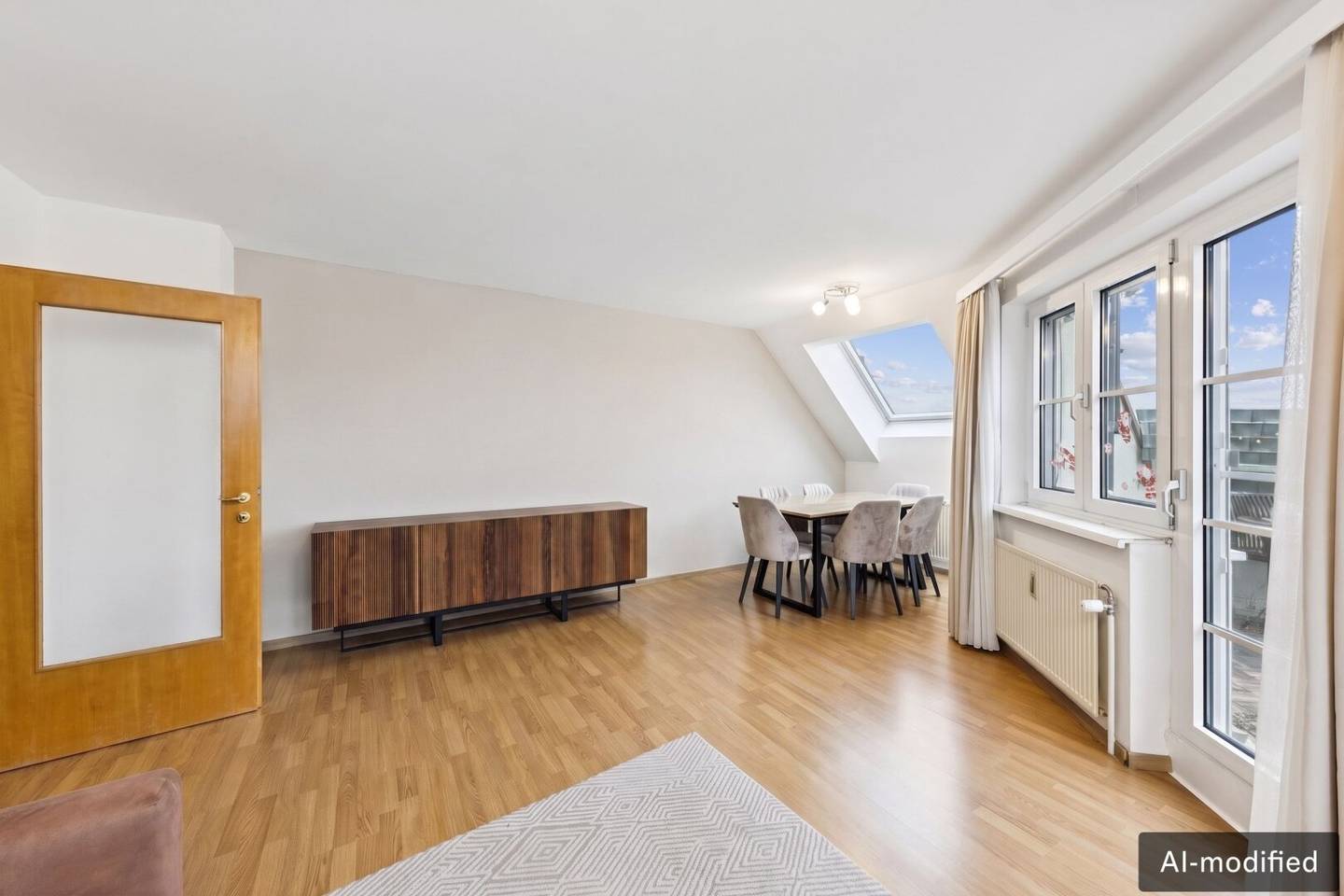 Wohnen in Hirschstetten – Gepflegte 3 Zimmer Wohnung mit Terrasse