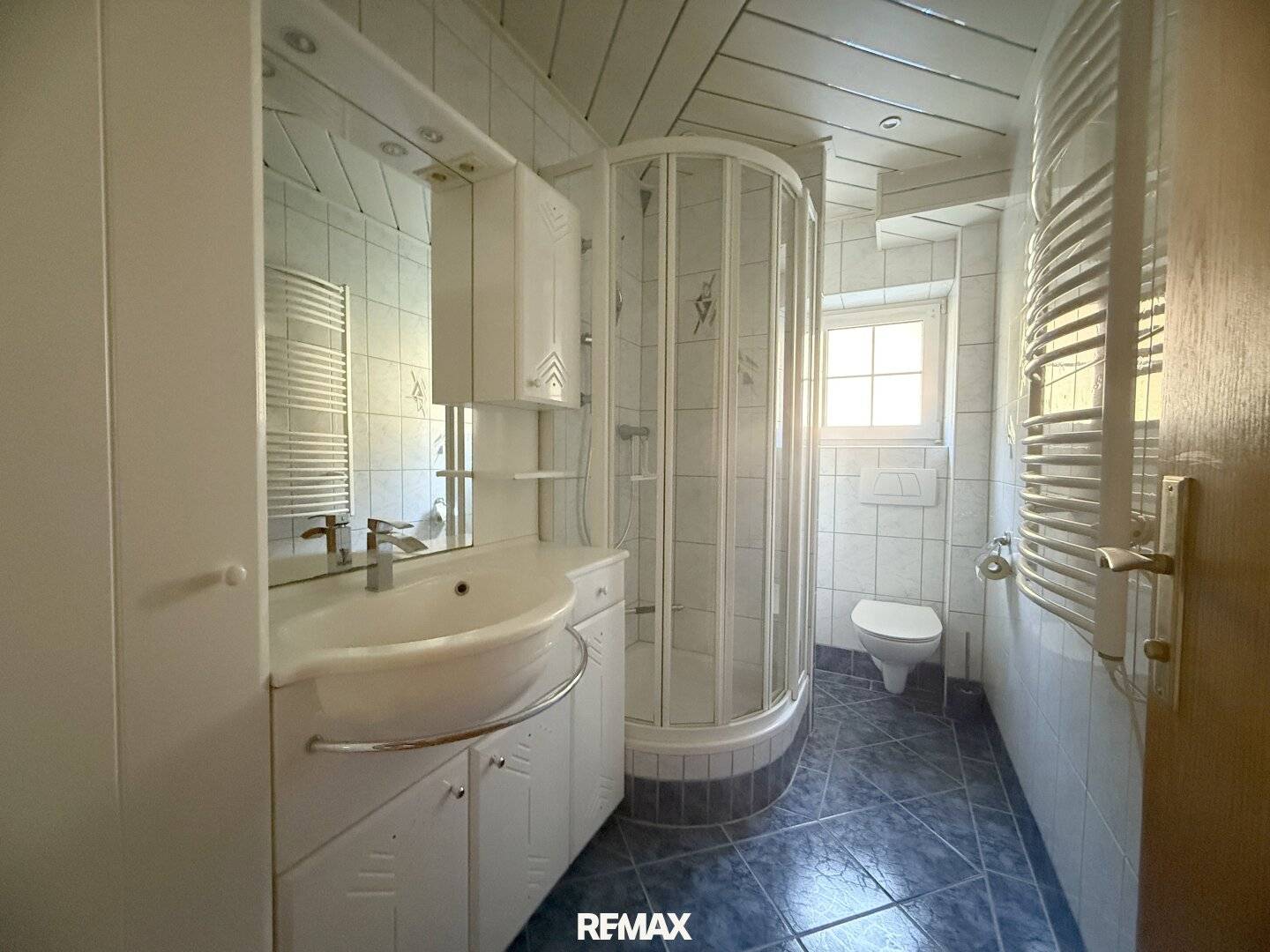 Cozy 3-room 52m² ground floor apartment with modern kitchen and bathroom in idyllic nature-close residential location in Breitenau